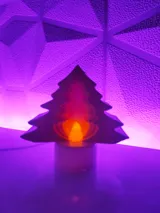 Декоративен държач за LED чаена свещ с форма на коледна елха