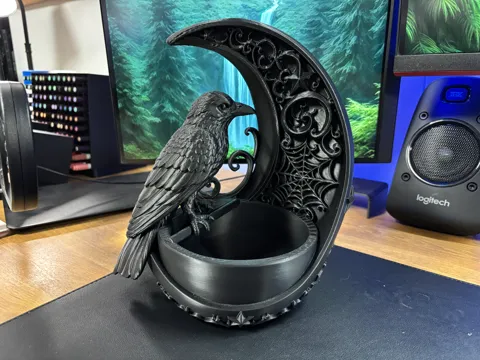 Maceta decorativa: Raven Moon Gothic Planter — referencia de MakerWorld