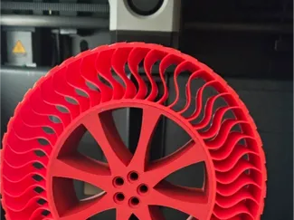 airless tire with tpu part