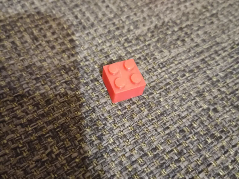 LEG0 brick 2x2 perfect fit