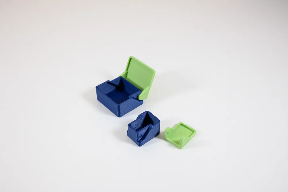 Microbox TINY MicroBoxes with hinged lid - Free 3D Print Model - MakerWorld