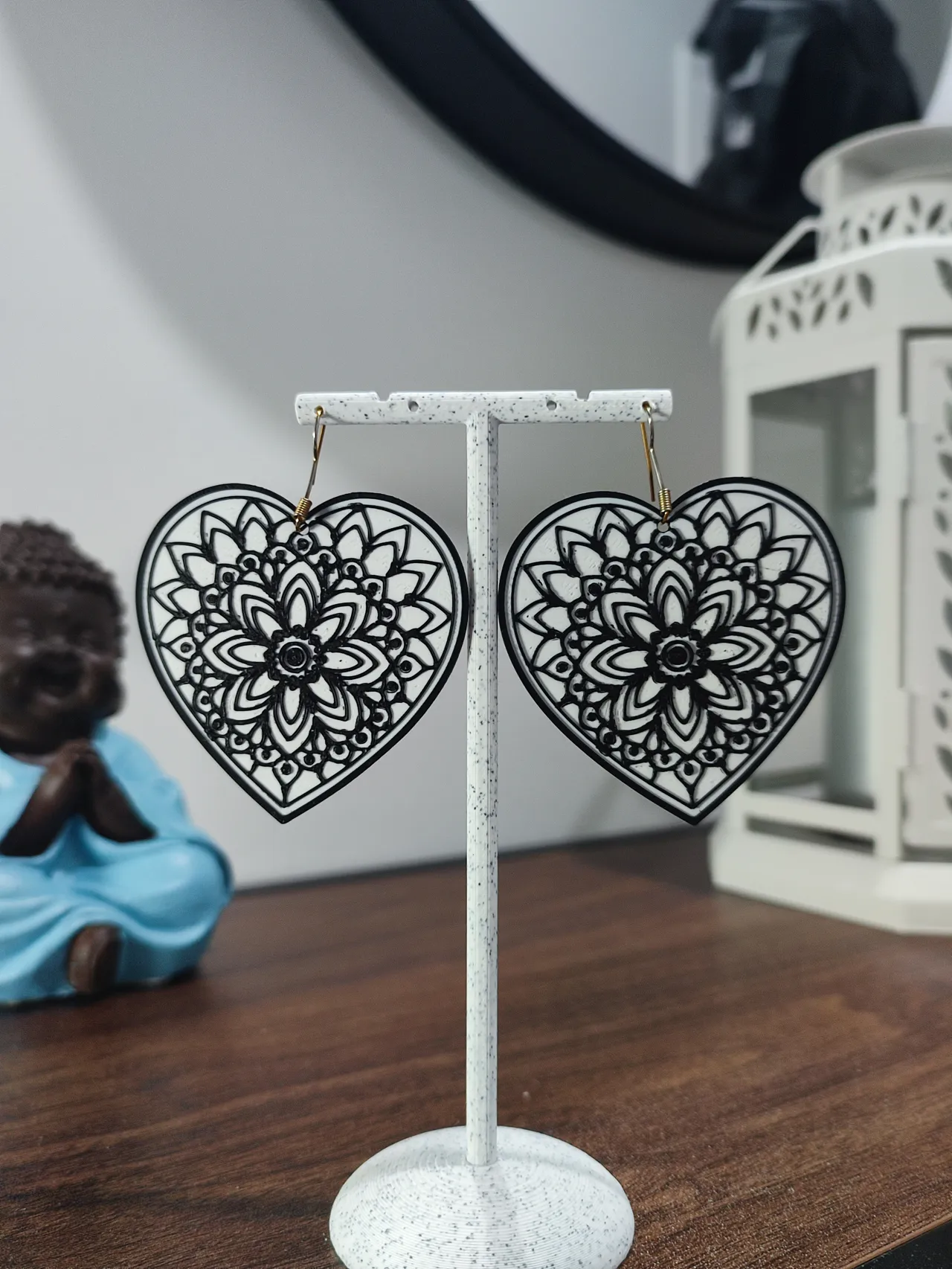 Aretes Corazón de Loto view 2