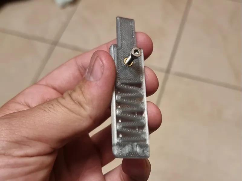 Flightory Stallion Latch with Spring