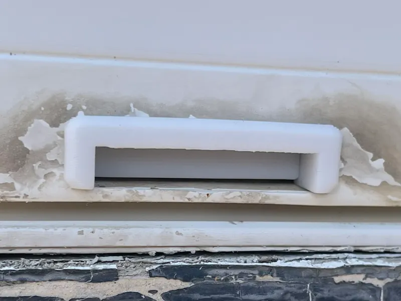 Rectangular Weep Hole Cover (w/bug flap)