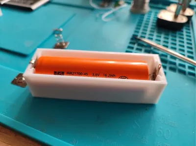 Charging-Case for 21700 LiPo