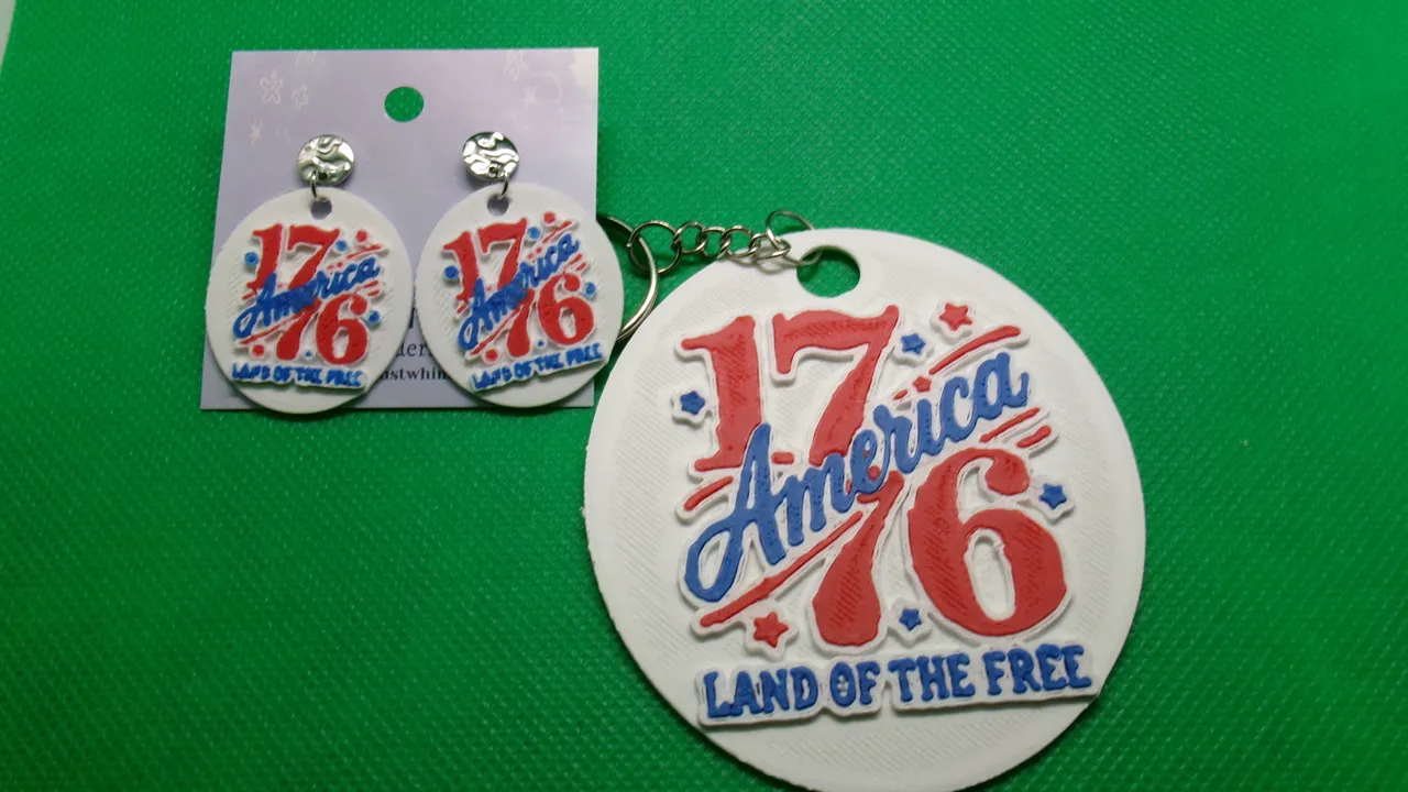 1776 America Keychain and Earrings view 3