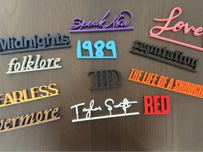 Taylor Swift Displays