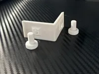 Équerre de serrage pour panneaux fins — photo 1
