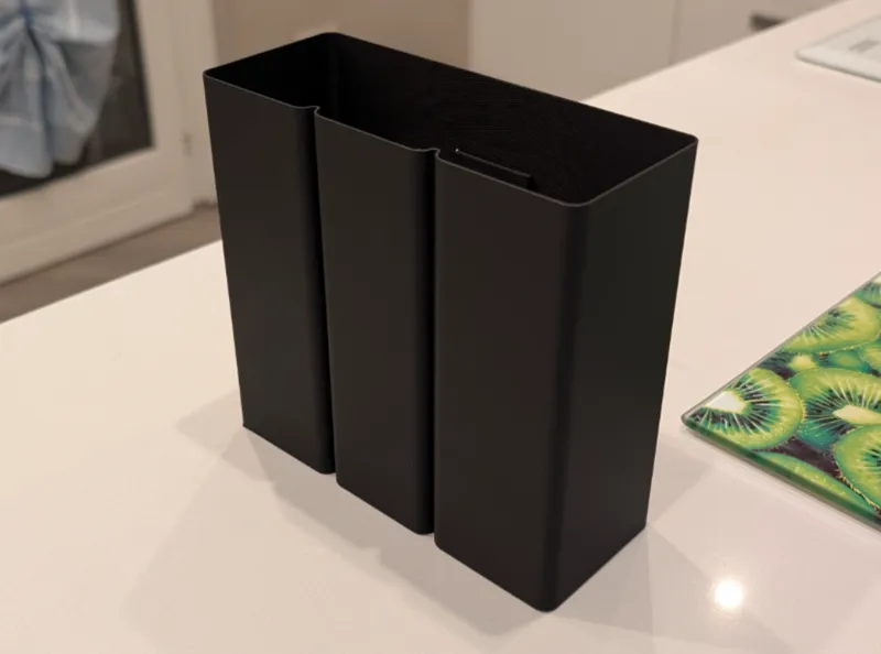 Magnetic Poop Collector 