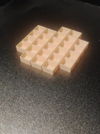 【推荐参数】【15 15 13 尺寸】【2毫升方格】0.2mm 层高, 2 层墙, 15% 填充