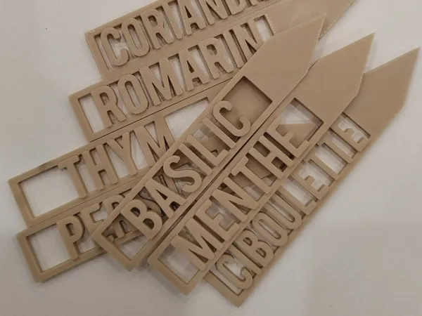 https://makerworld.bblmw.com/makerworld/model/USa01cca8b18fdcd/design/2025-05-07_4b6310d6e55fa.jpeg