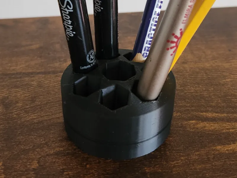 Compact Hex Pen Holder – Minimal Desk Organizer