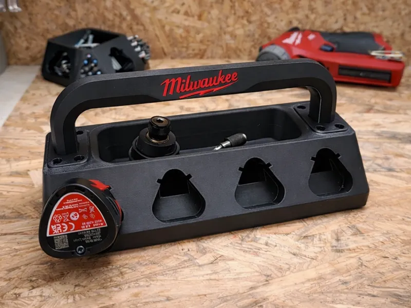 Milwaukee M12 Working Case Holder for 8 Batteries