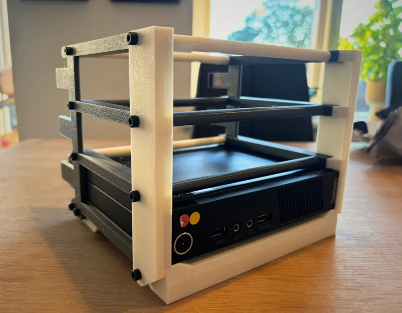 ThinkCentre Tiny Tower (v1)