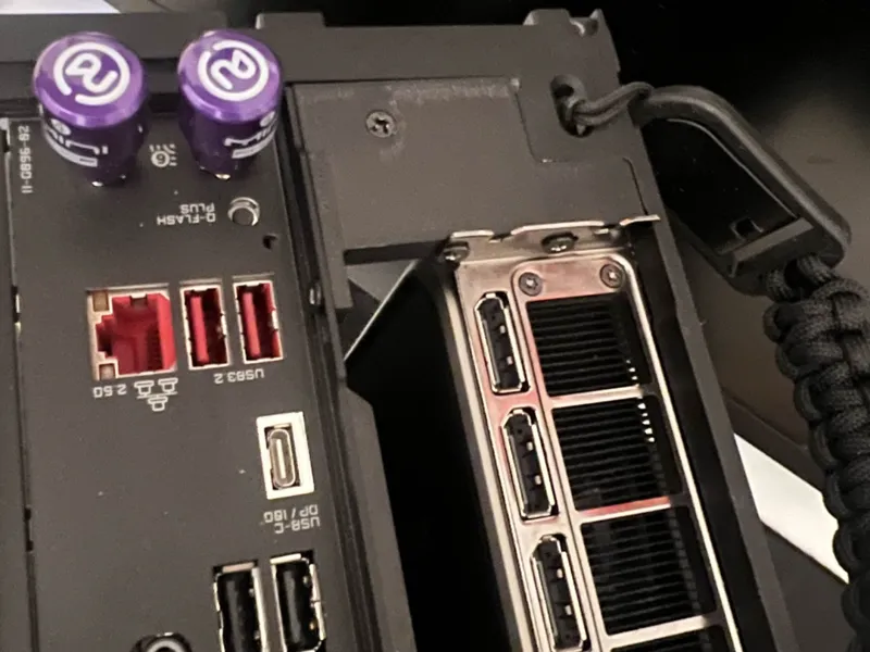FormD T1 3 Slot GPU Retention Bar