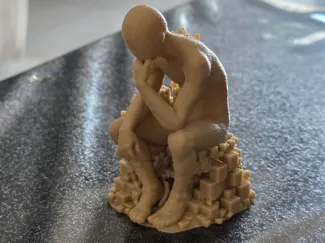Statua Moderna Pensatore Pixellato