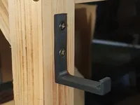 4 cm long hook