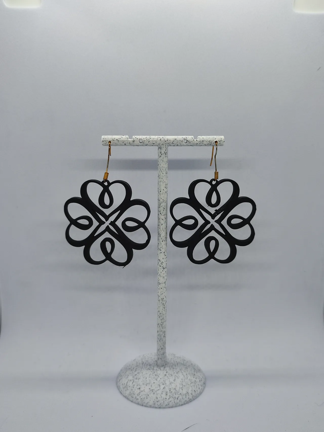 Aretes Trébol de Amor Infinito view 2