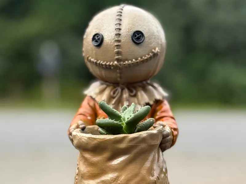 Sam Trick or Treat Planter