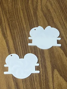 Accesorio para sujetar ligas de cabello: Mickey and Minnie Candy Cane Hair Tie Holders — vista de referencia 5