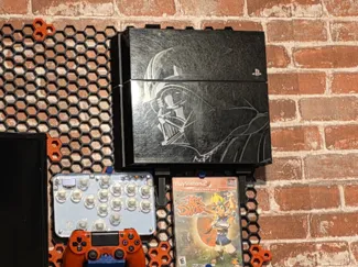 PS4 HWS(Honeycomb Wall Storage) Mounts
