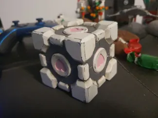 Portal - Companion Cube