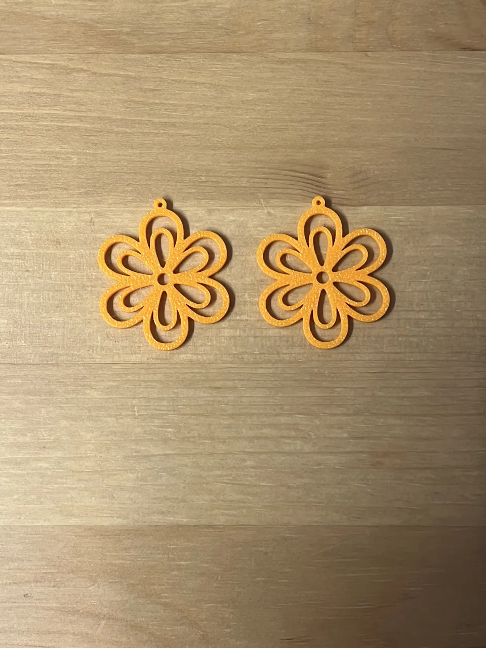 flower earrings view 2