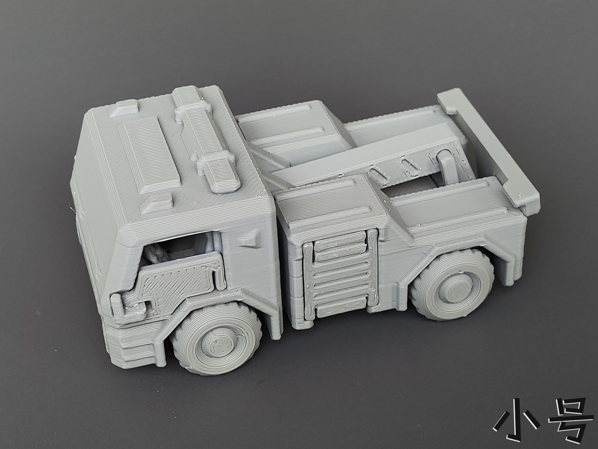 Miniatura 1 do modelo 3D 双款式：道路清障车，分盘双色/单色精简版（无支撑，无需五金件）