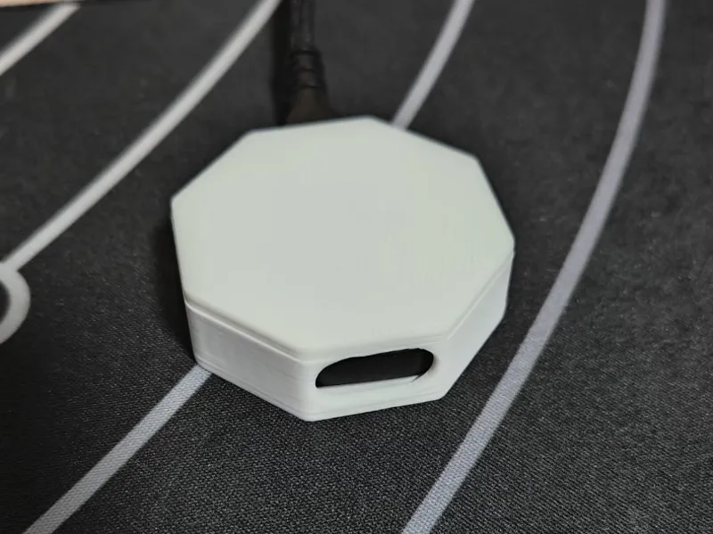 Hitscan Hyperlight Dongle Cover