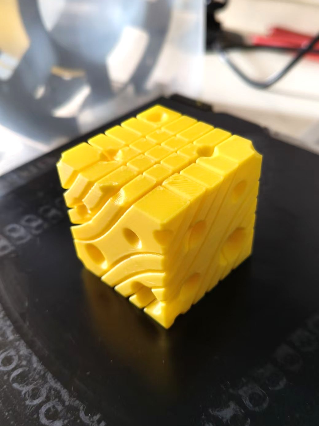 Miniatura 1 do modelo 3D 变形解压玩具：史莱姆奶酪