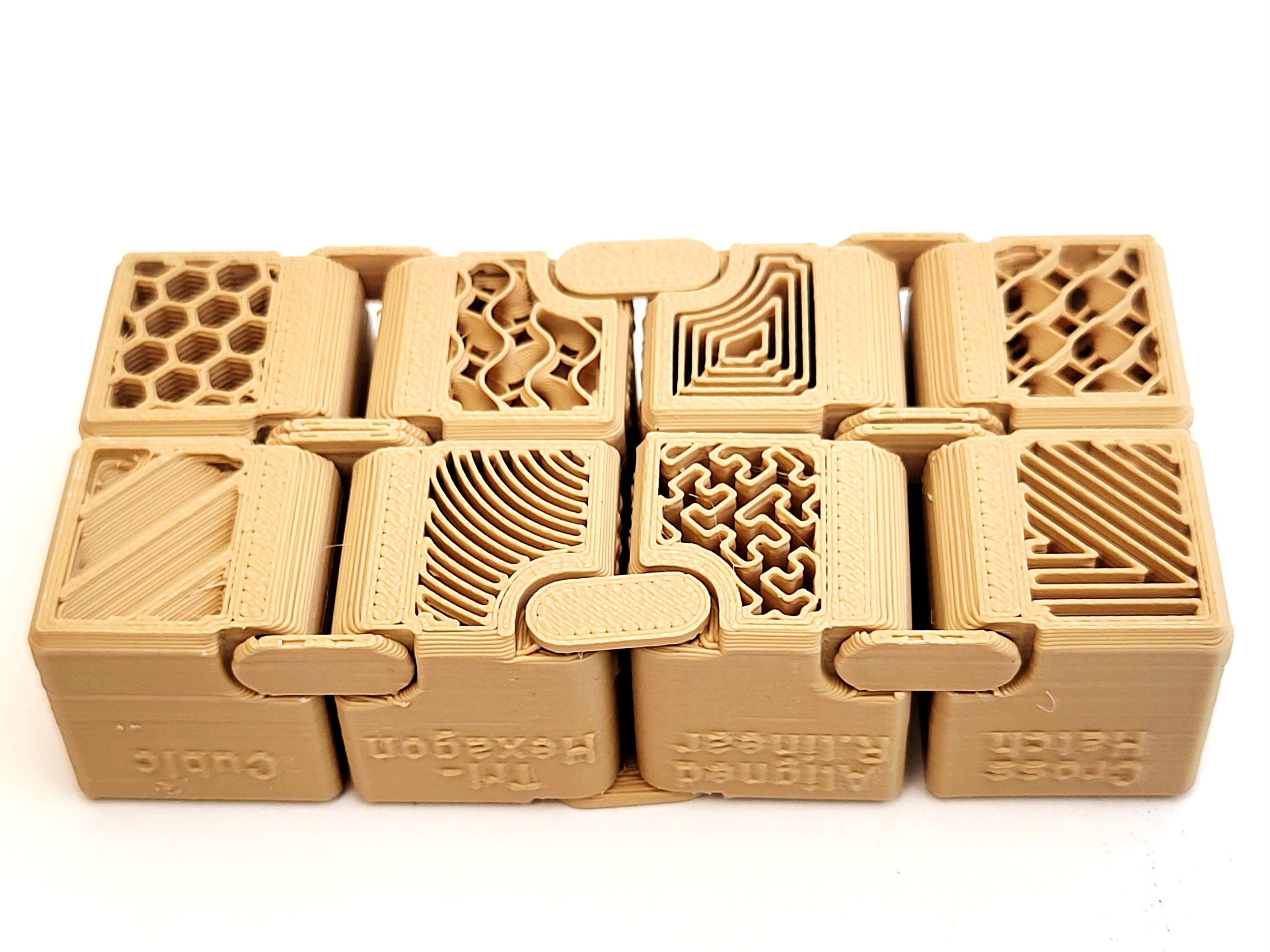 Miniatura 1 do modelo 3D Infinity Infill Cube