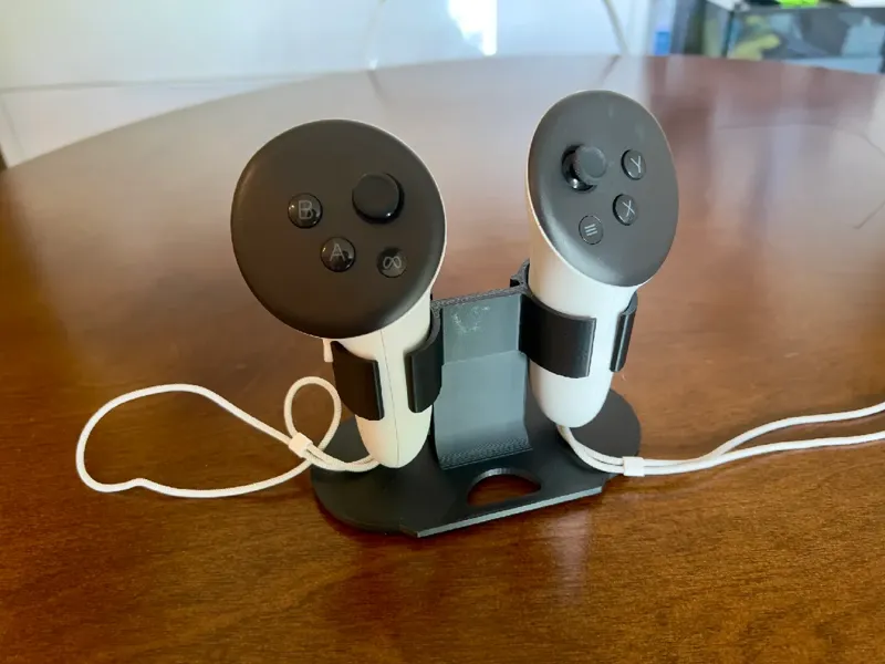 Quest 3 Controller Holder/Stand for travel [remix]