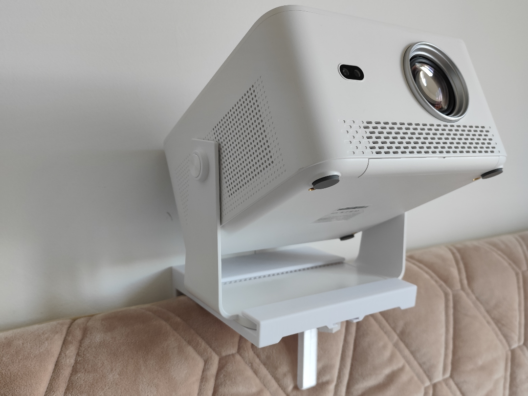 Magcubic HY450 MAX Projector Bed-Wall Mount