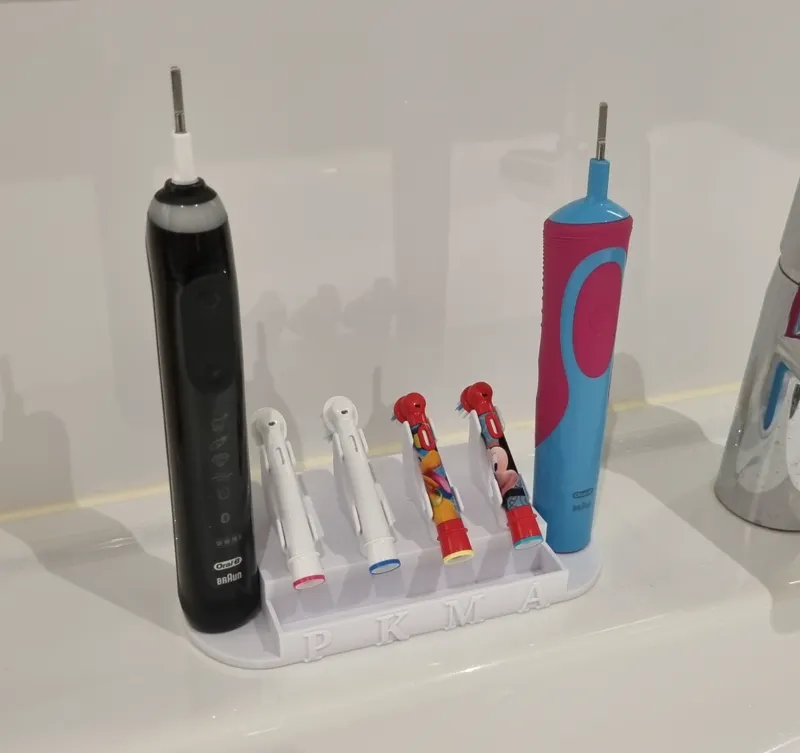 Oral-b brush and head holder