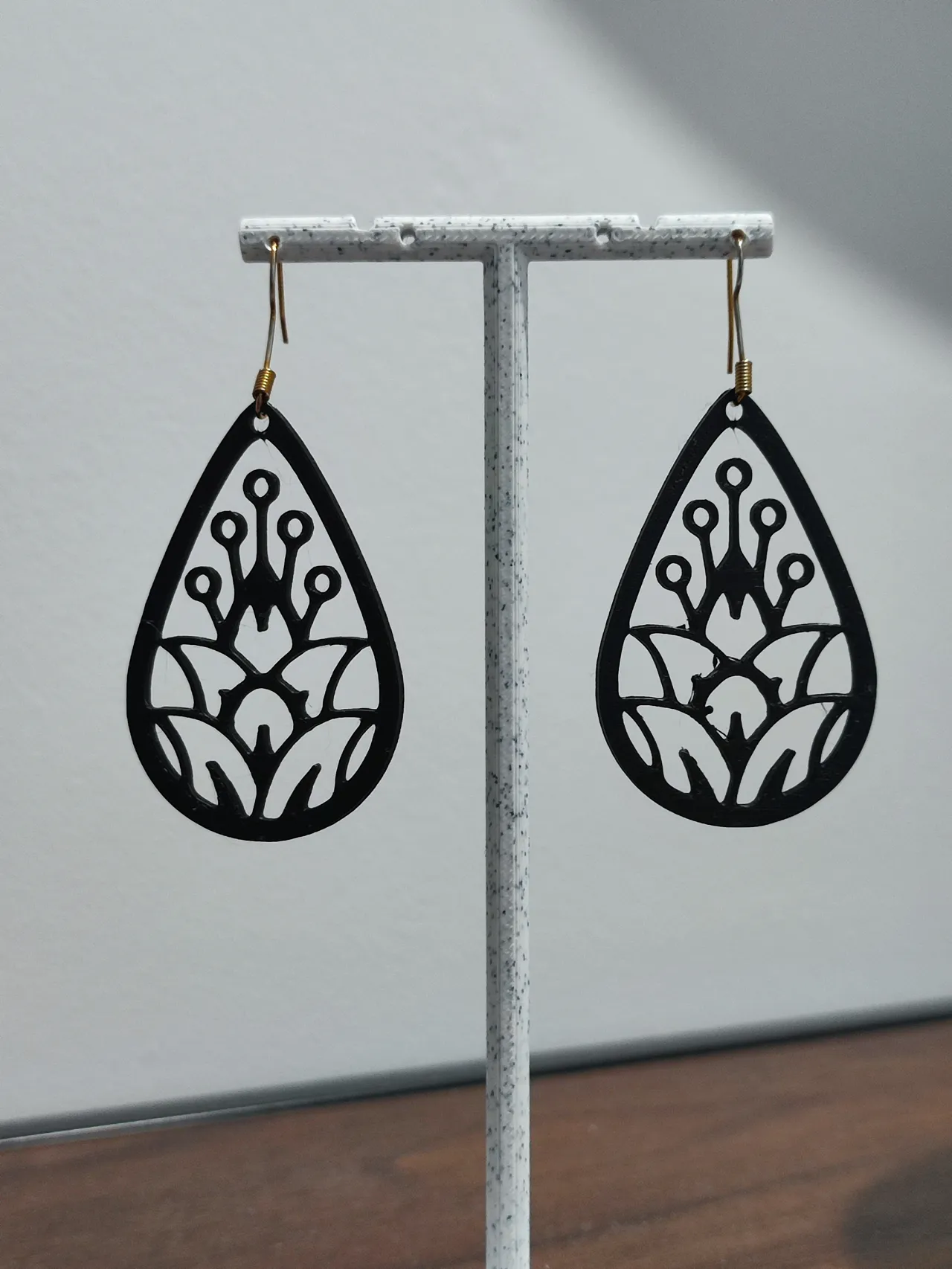 Aretes Loto de Medianoche view 3
