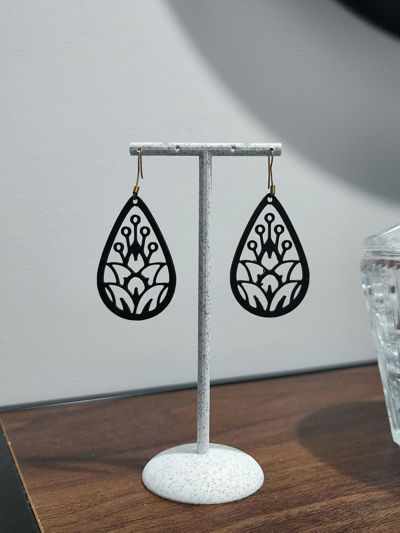 Aretes Loto de Medianoche view 2