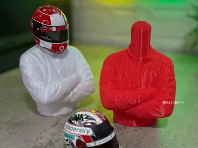 1:5 Scale Formula F1 Helmet Driver Stand