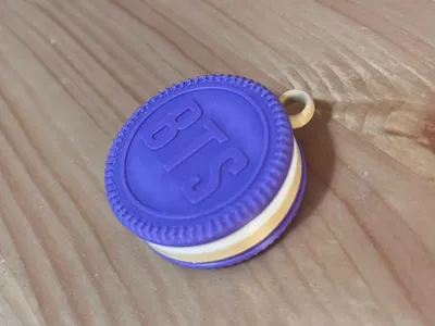 OREO x BTS Keychain — Two-Color Filling - Screw-on