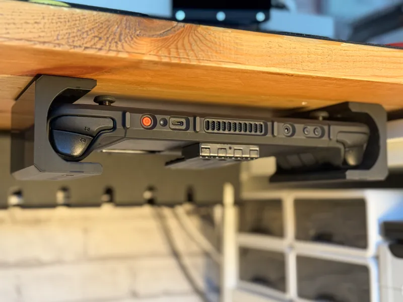 Steam Desk (An Under Desk Steam Deck Mount)