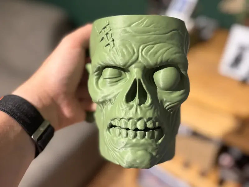 Realistic Zombie Head Mug – Halloween