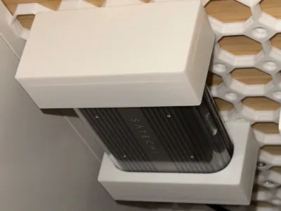 Satechi SSD Enclosure Underware