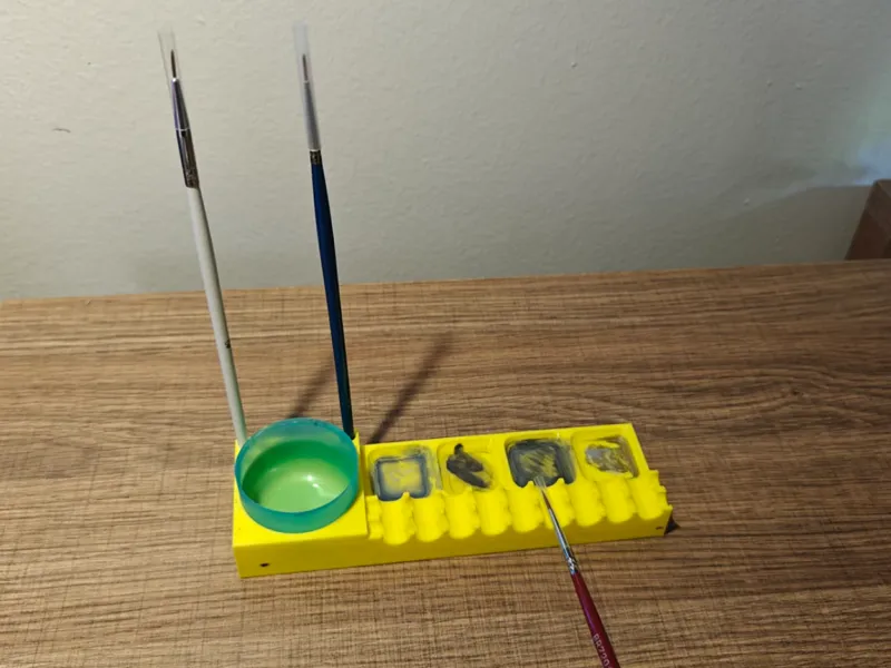 Paint Brush Holder