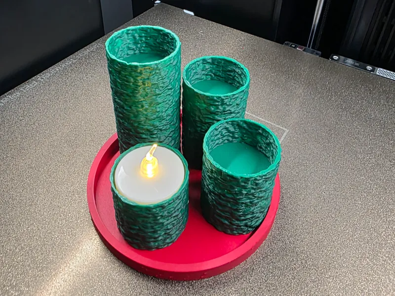 Minimalistischer Adventskranz mit LED-Teelicht