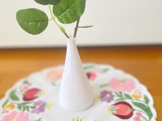 Blumenvase für ein Blümchen