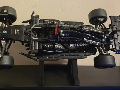 Brick F1 Mercedes stand