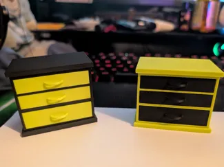 Chest of drawers - small scale 1:12 dollshouse