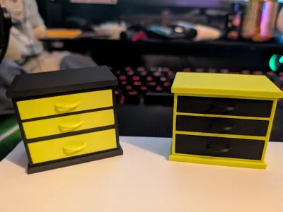 Chest of drawers - small scale 1:12 dollshouse