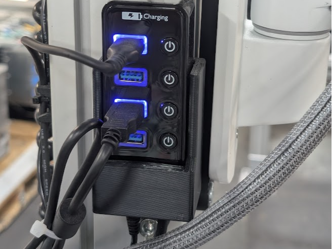 Atolla USB mount for 8020