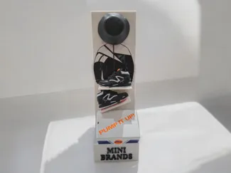 Mini Brand Shelf For Sneakers/Trainers