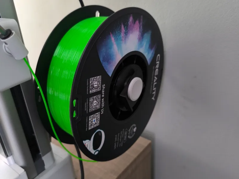 Adapter for an external spool